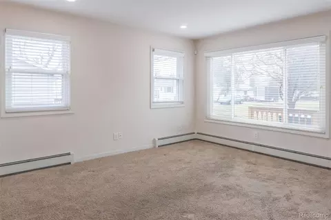 Living - 408 Conley St, Algonac, MI 48001 photo 2 of 3
