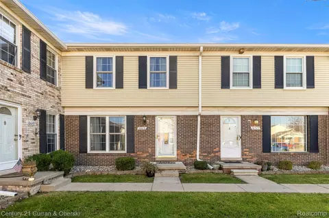 16685 Rudgate St, Southgate, MI 48195