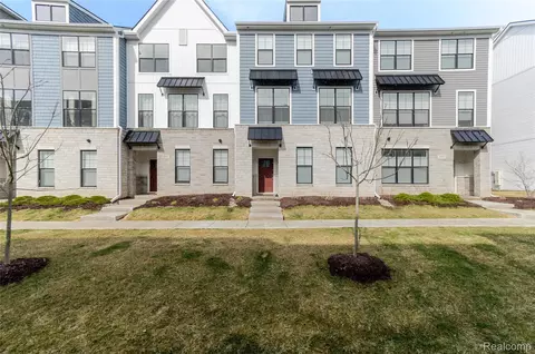 2963 Aughton Rd, Ann Arbor, MI 48105