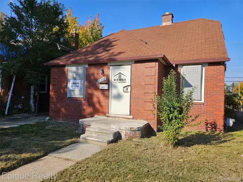 16069 Carlisle St, Detroit, MI 48205