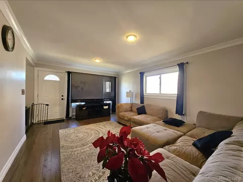Other - 16830 S Stephens Dr E, Eastpointe, MI 48021 photo 6 of 11