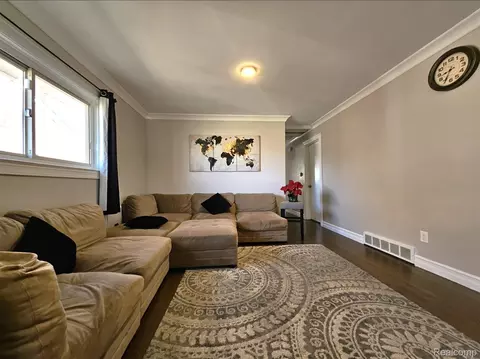 Living - 16830 S Stephens Dr E, Eastpointe, MI 48021 photo 3 of 3