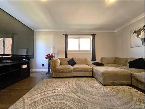 Living - 16830 S Stephens Dr E, Eastpointe, MI 48021 photo 1 of 3