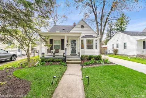 1617 N Vermont Ave, Royal Oak, MI 48067