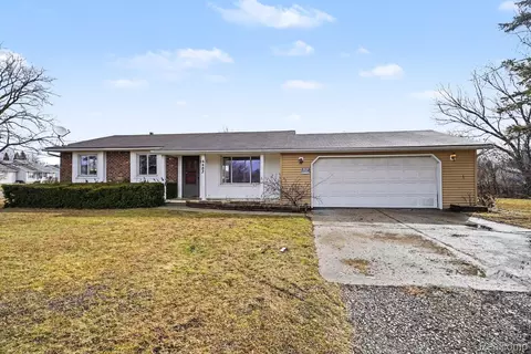 4483 Columbine Ave, Burton, MI 48529