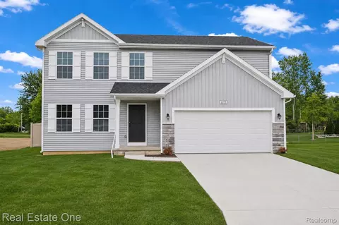 2273 Apple Tree Dr, Burton, MI 48519