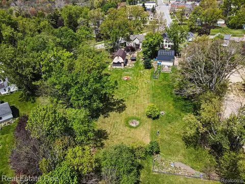 View/Area - 103 Stockbridge St, Unadilla, MI 48137 photo 3 of 4