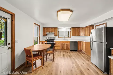 Kitchen - 103 Stockbridge St, Unadilla, MI 48137 photo 1 of 3