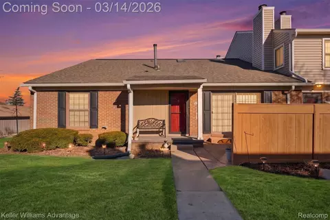 40015 Crosswinds Dr, Novi, MI 48375