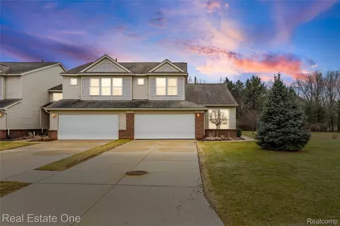 2283 Crystal Crossing Dr, Marion, MI 48843