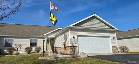 4010 Eastbridge Circle Rd, Stockbridge, MI 49285