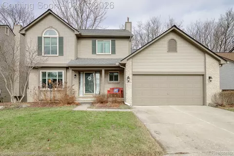 3115 River Meadow Cir, Canton, MI 48188