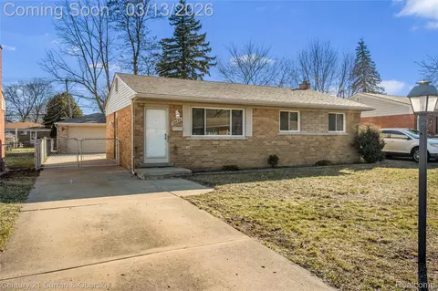 29699 Brown Ct, Garden City, MI 48135