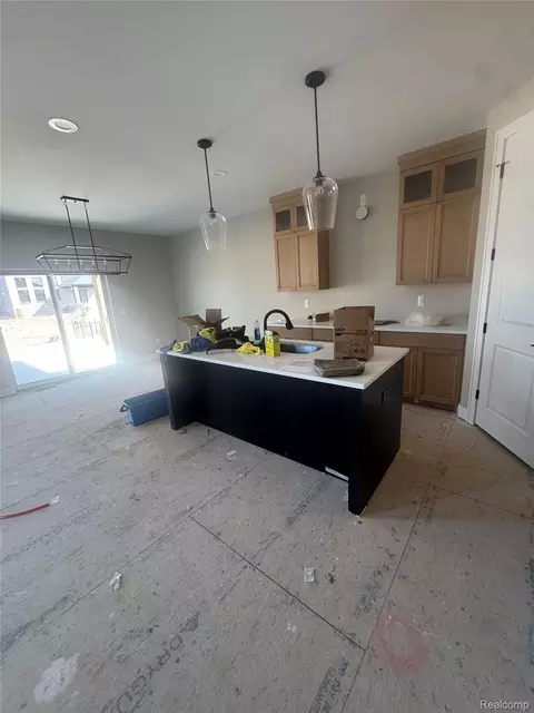 Kitchen - 50724 Timberstone Dr, Macomb, MI 48042 photo 9 of 9