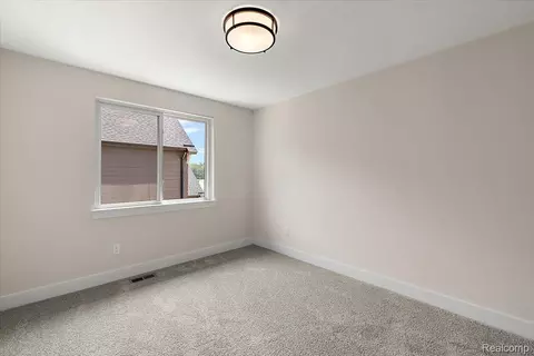 Bedroom - 50724 Timberstone Dr, Macomb, MI 48042 photo 9 of 13