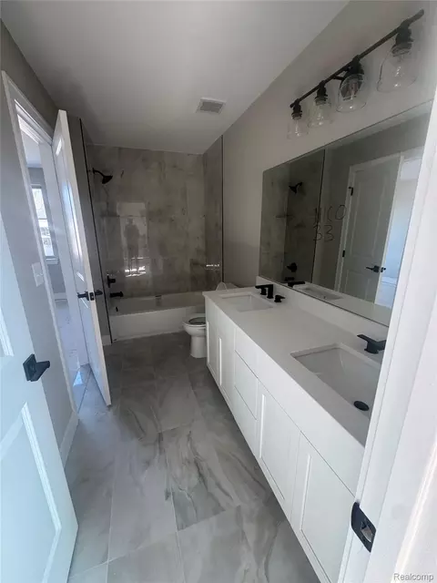 Bath - 50724 Timberstone Dr, Macomb, MI 48042 photo 18 of 18