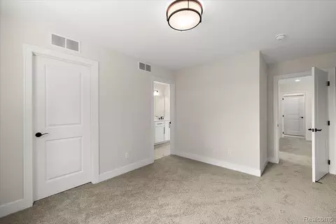 Bedroom - 50724 Timberstone Dr, Macomb, MI 48042 photo 5 of 13