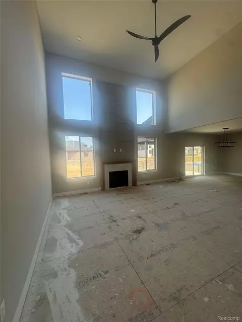 Living - 50724 Timberstone Dr, Macomb, MI 48042 photo 6 of 7