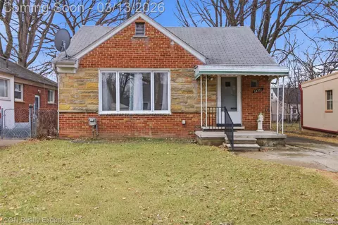 24351 Kipling St, Oak Park, MI 48237