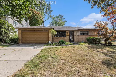 2338 Walter Ave, Warren, MI 48092