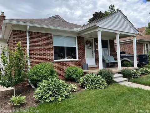 23640 Hollander St, Dearborn, MI 48128