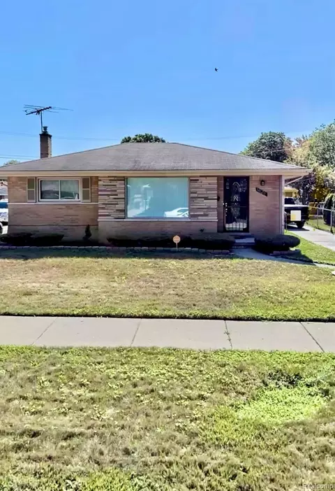 14120 Dixie, Redford, MI 48239