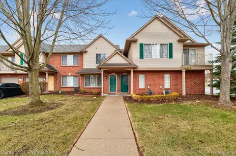 45555 Hidden View Ct #6 MILE RD, Utica, MI 48315