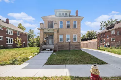 2269 Hazelwood St, Detroit, MI 48206