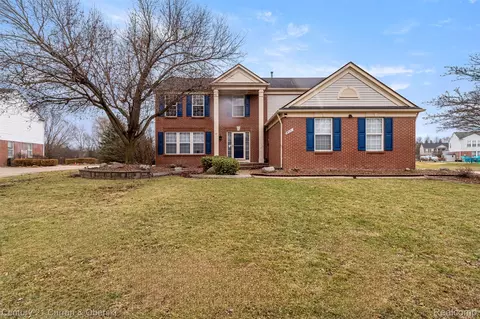 3571 Brooklyn Dr, Canton, MI 48188