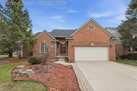 13302 Karl Dr, Plymouth, MI 48170