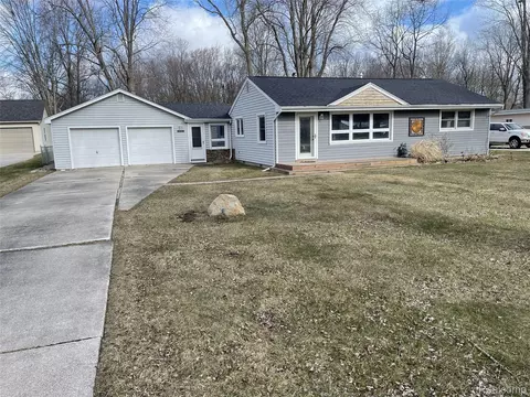 3378 Clyde Dr, Burtchville, MI 48059