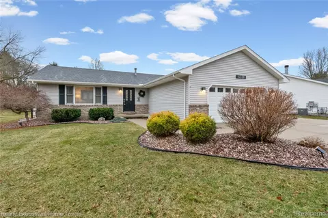 4329 Atkins Rd, Port Huron, MI 48060