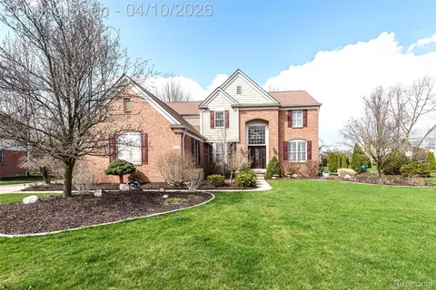 48880 Central Park Dr, Canton, MI 48188