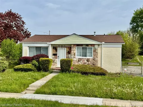 185 Gage St, Pontiac, MI 48342
