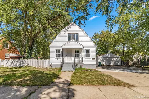 1558 College Ave, Lincoln Park, MI 48146