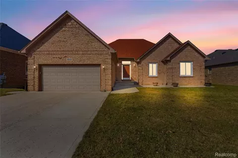 15019 Kelly Ct, Shelby Township, MI 48315
