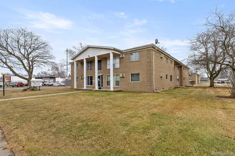 26305 W 7 Mile Rd #101, Redford, MI 48240