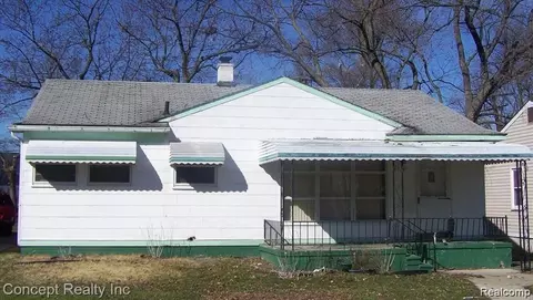 1058 Magnolia Dr, Inkster, MI 48141