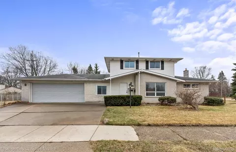 33355 Slocum Dr, Farmington, MI 48336