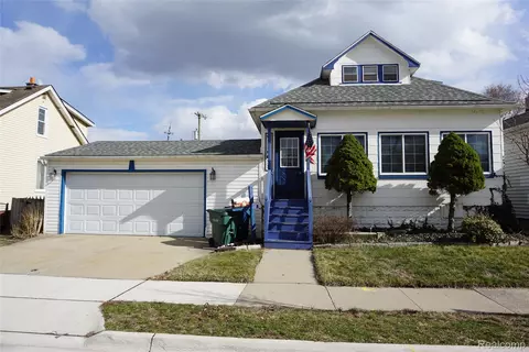 1713 Austin Ave, Lincoln Park, MI 48146