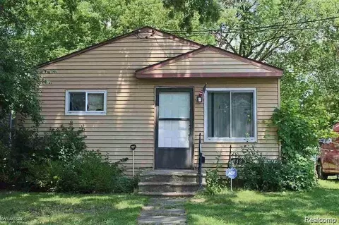 842 Leland St, Flint, MI 48507