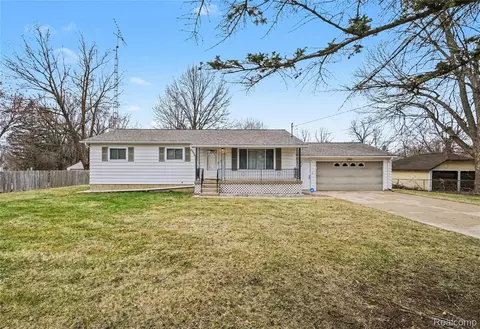 2221 E Bristol Rd, Burton, MI 48529