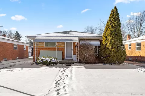 5949 N Lafayette St, Dearborn Heights, MI 48127