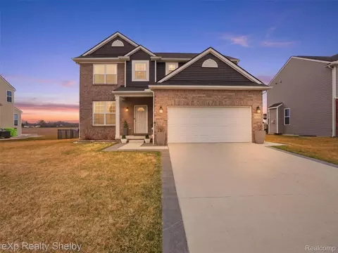 51435 Water Mark Dr, Macomb, MI 48042