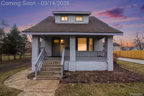 320 Cesar E Chavez Ave, Pontiac, MI 48342