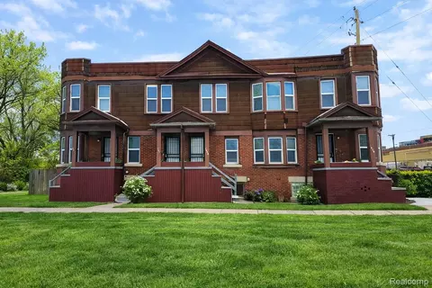 3801 Ellery St, Detroit, MI 48207