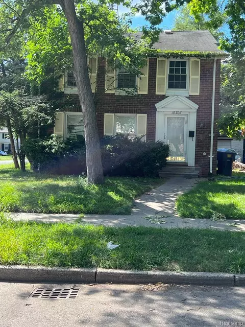 19303 Montevista St Monte Vista St, Detroit, MI 48221