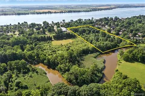 lot2 River Rd, East China, MI 48054