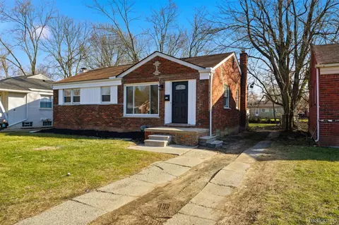 28961 Grandview St, Inkster, MI 48141