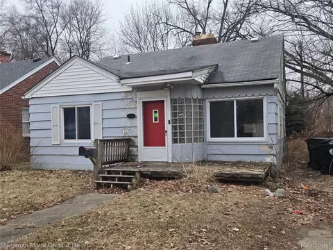 18671 Five Points St, Redford, MI 48240